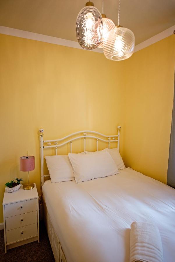 Cosy One Bedroom Flat In City Center Edimburgo Exterior foto
